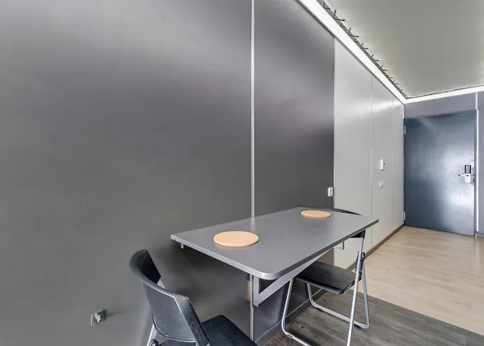 89 - Le Lokup - Wifi - Proche Tram * Реймс